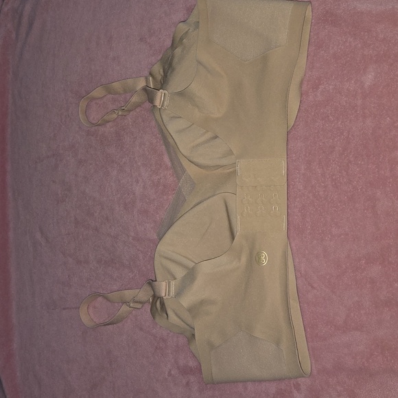 Honeylove Wire Free CrossOver Bra Size Medium - Picture 6 of 8